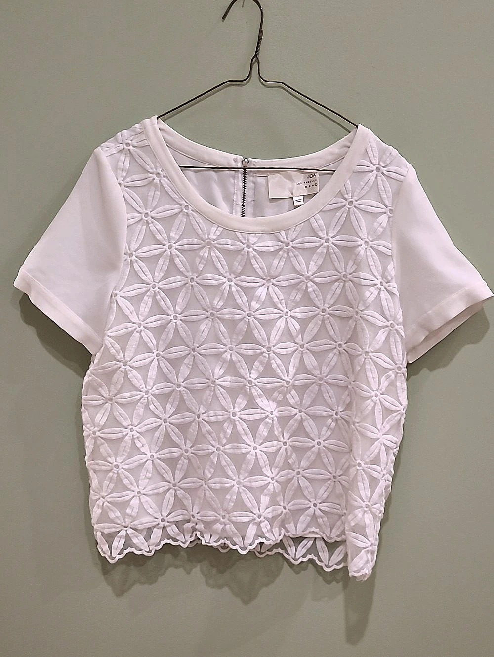 JOA Embroidered Short Sleeve Top With Floral Embroidery